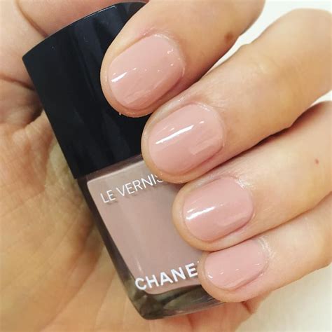 chanel organdi nail polish|chanel lovely beige nail polish.